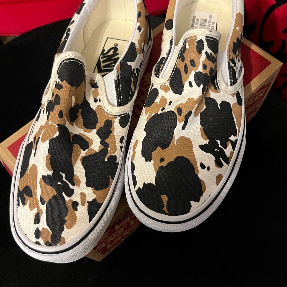 New cow print vans